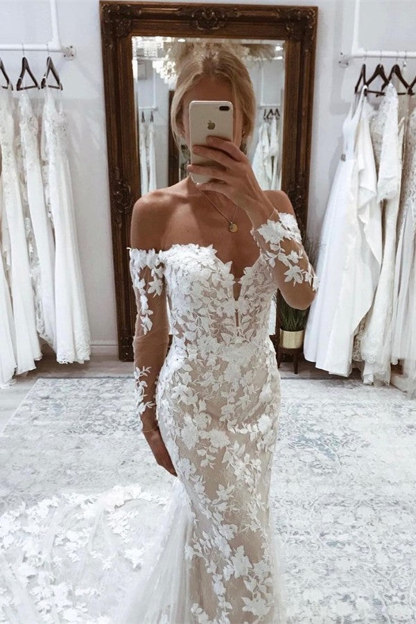 Chicloth Long Sleeves Wedding Dress Mermaid With Lace Appliques