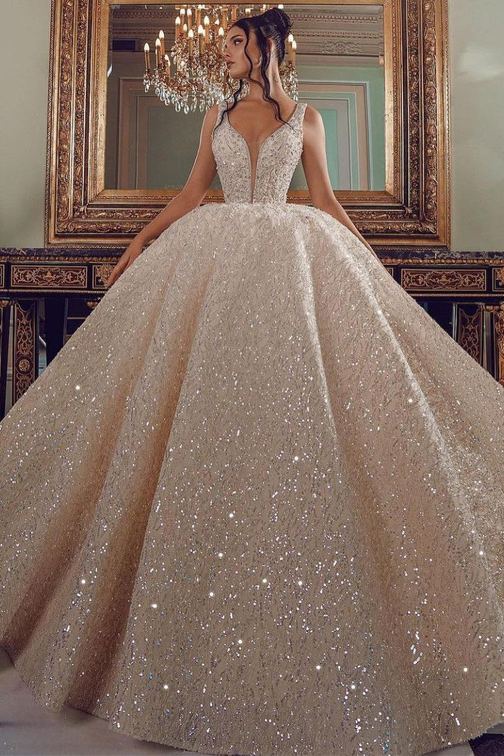 Chicloth V-Neck Sleeveless Ball Gown Wedding Dress With Sequins