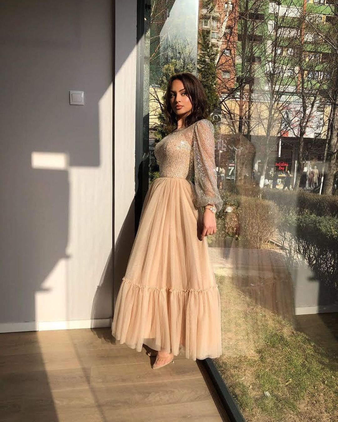 Chicloth Long Sleeves Champagne Prom Dress Tulle Skirt