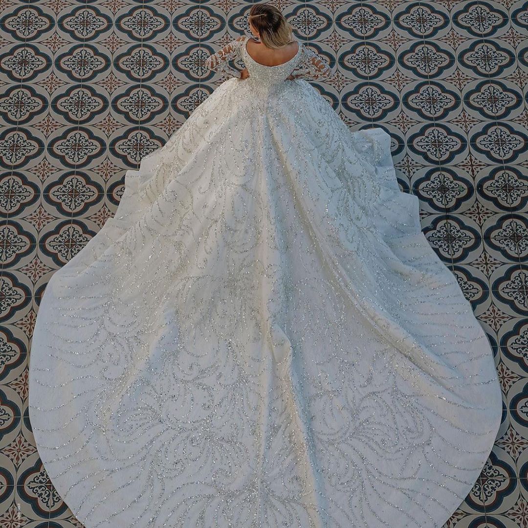 Chicloth Long Sleeve Ball Gown Wedding Dress With Beads