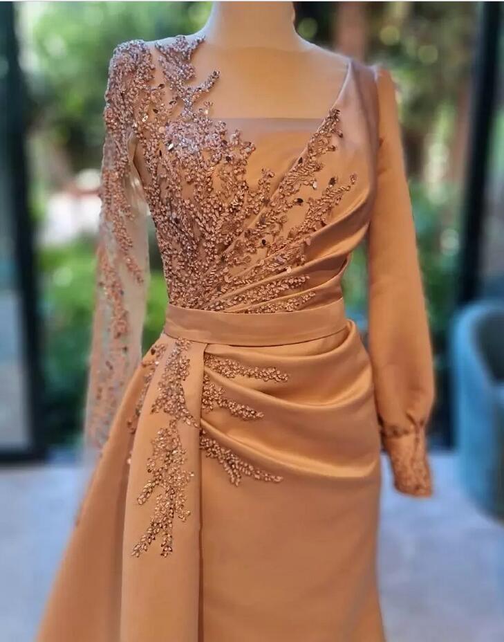 Chicloth Long Sleeves Mermaid Prom Dress With Beadings