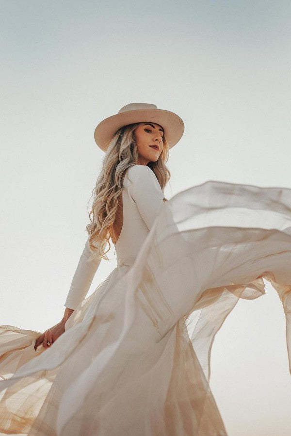 Chicloth Simple Long Sleeves Wedding Reception Dress Tulle