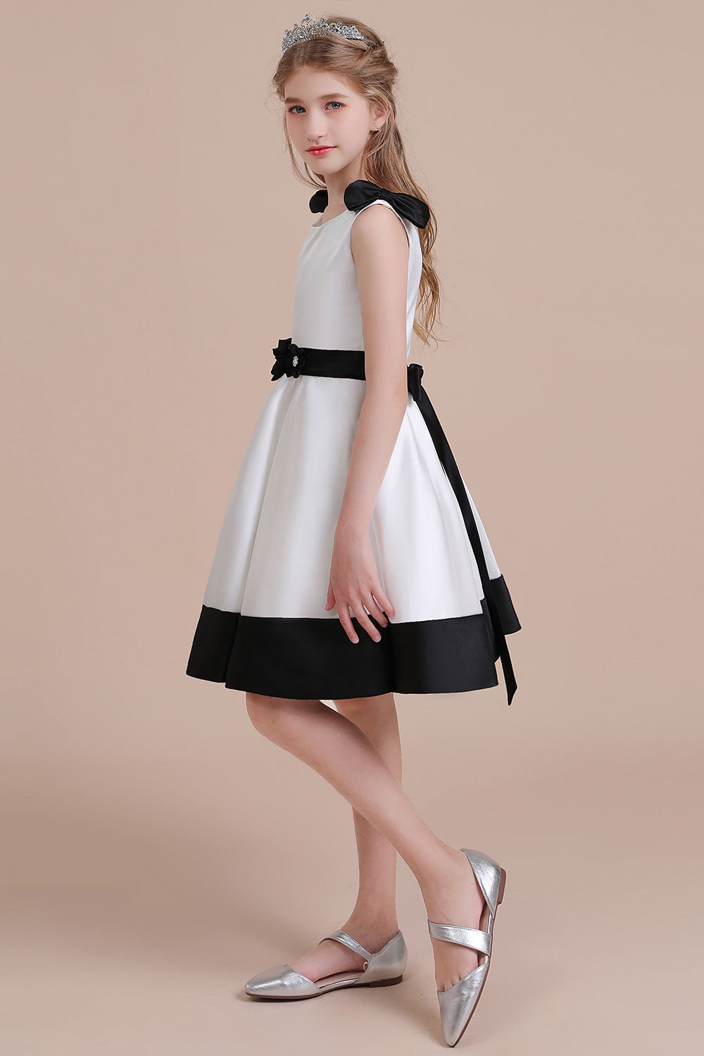 Chicloth A-Line Latest Satin Knee Length Flower Girl Dress Online