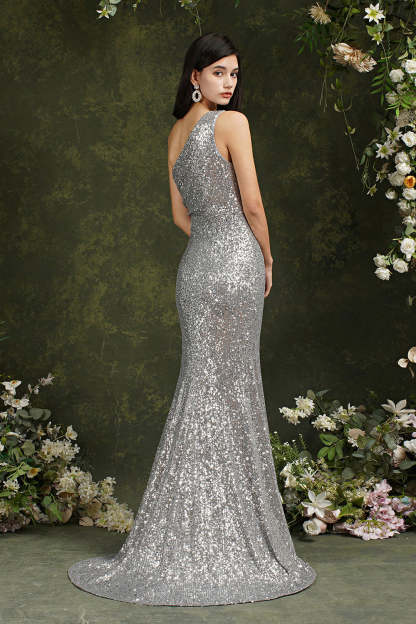 Chicloth One Shoulder Silver Sequins Bridesmaid Dress Mermaid With Slit