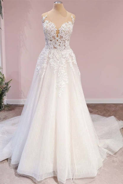 Chicloth Gorgeous Sleeveless Tulle Wedding Dress With Lace Appliques