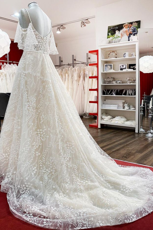 Chicloth Gorgeous Sleeveless Tulle Lace Appliques Sweetheart A-Line Wedding Dresses
