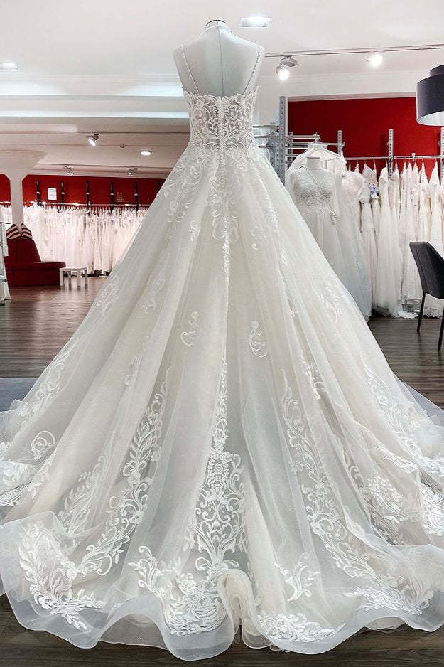 Chicloth Tulle Spaghetti Straps V Neck Lace Ruffles Ivory Wedding Dresses
