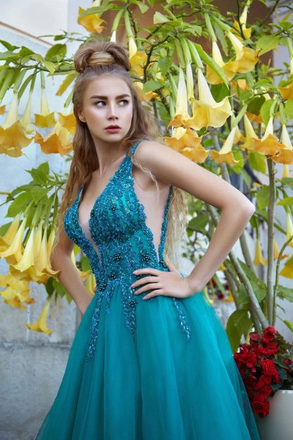 A-Line Slit-Front Strappy V-Neck Pearl Sequined Tulle Ball Gown