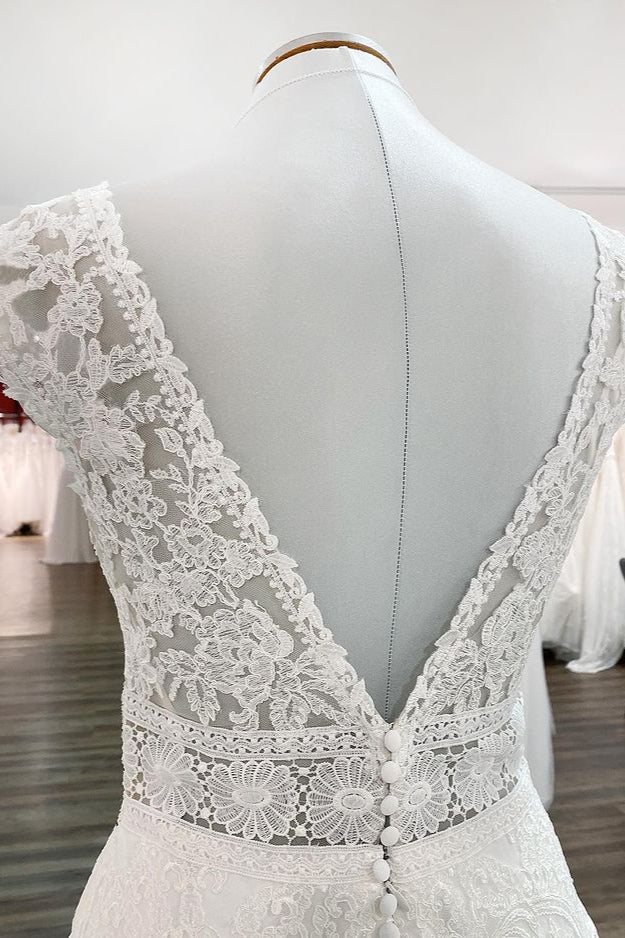 Chicloth Simple Ivory Tulle Lace A-Line Wedding Dresses