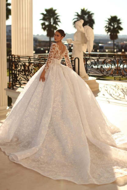 Chicloth Long Sleeves Ball Gown Bridal Dress Lace Appliques Online