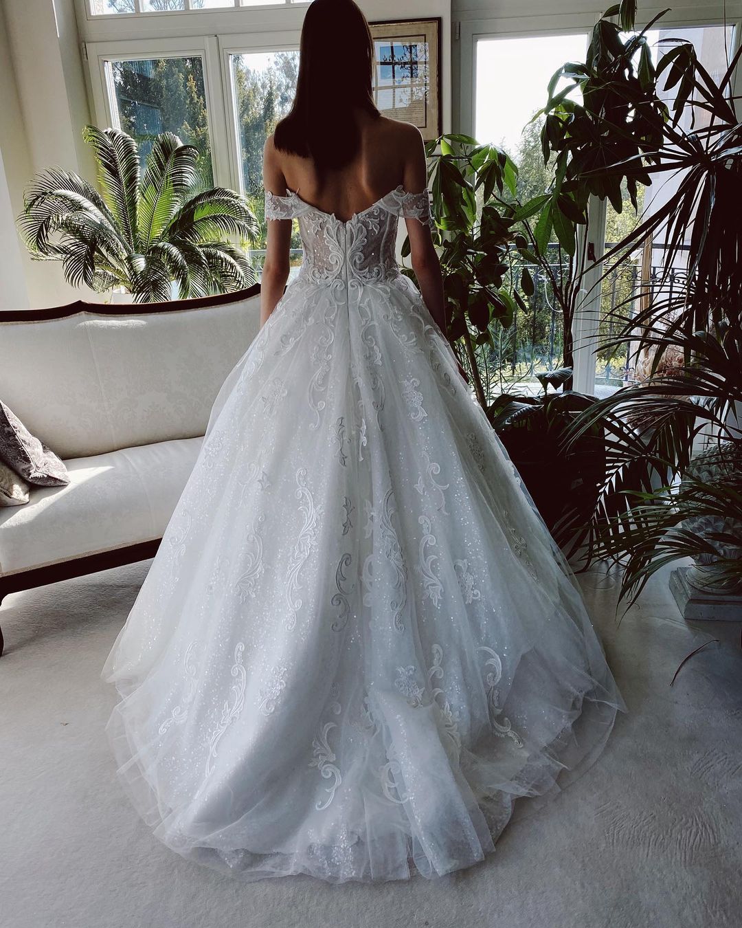 Chicloth Off-the-Shoulder Ball Gown Wedding Dress With Appliques Sequins