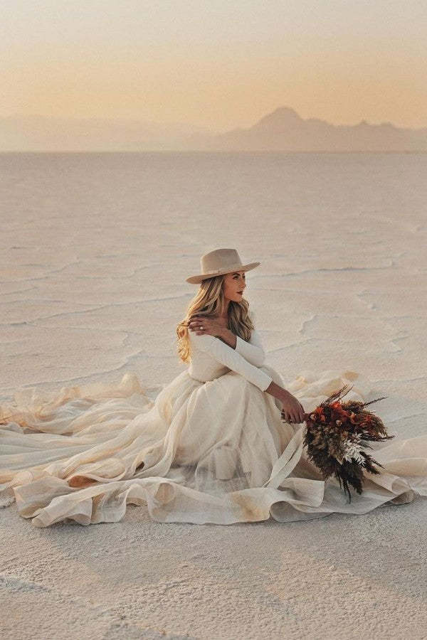 Chicloth Simple Long Sleeves Wedding Reception Dress Tulle