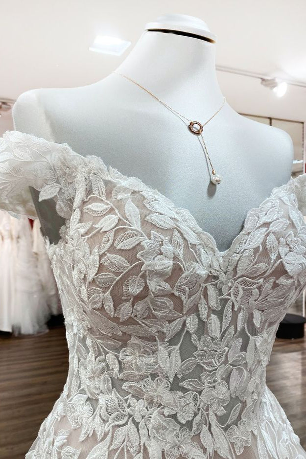 Chicloth Graceful Off The Shoulder Tulle Lace Ruffles A-Line Wedding Dresses