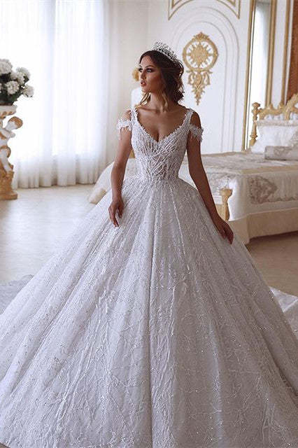 Chicloth Ball Gown Wedding Dress V-Neck With Lace Appliques