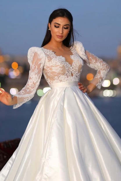 Chicloth Long Sleeves Satin Wedding Dress Lace V-Neck