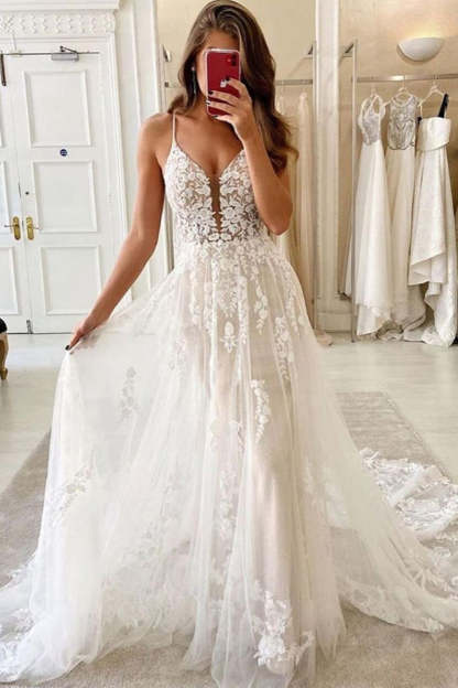 Chicloth Spaghetti-Straps Lace Wedding Dress Sleeveless Online