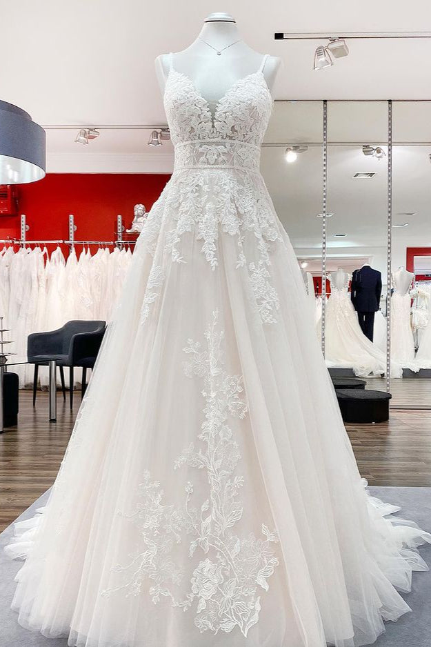 Chicloth Sleeveless Tulle V Neck Ruffles Wedding Dresses With Lace