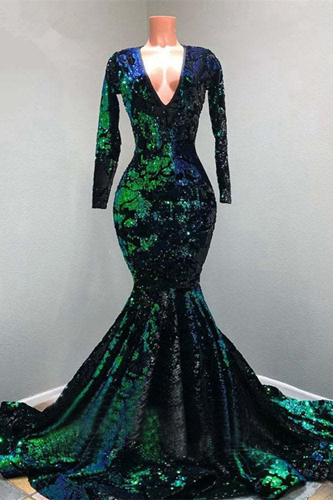 Chicloth Long Sleeves Velvet Prom Dress Green V-Neck