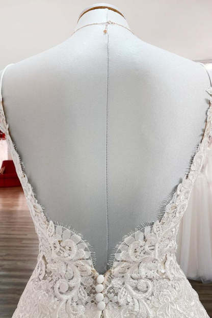 Chicloth Women Tulle V Neck Sleeveless Ruffles Wedding Dresses With Lace