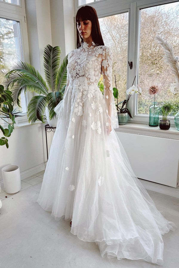 Chicloth High Neck Long Sleeves Wedding Dress Princess With Appliques