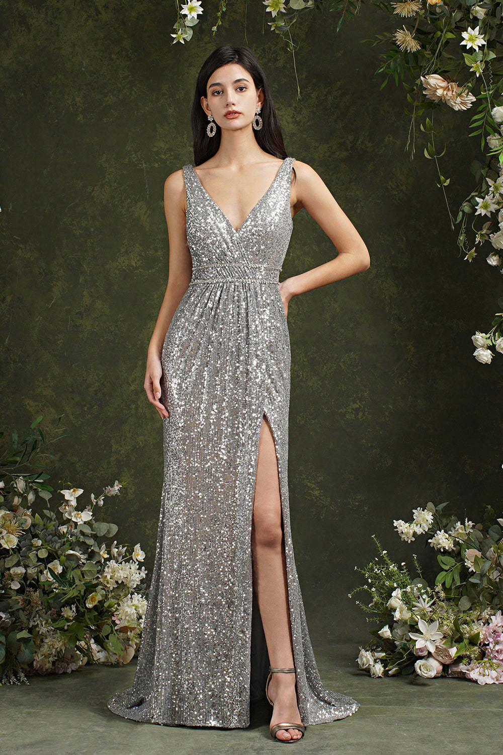 Chicloth Silver Sequins Bridesmaid Dress V-Neck Sleeveless With Slit