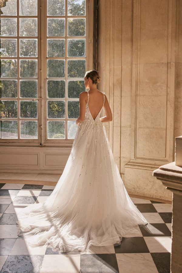 Sexy Wedding Dresses V Neck | Wedding dresses A line