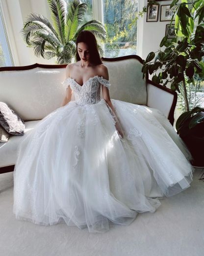 Chicloth Off-the-Shoulder Ball Gown Wedding Dress With Appliques Sequins
