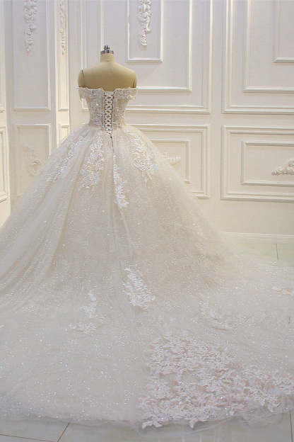 Chicloth Luxury Ball Gown Strapless Tulle Wedding Dress Lace Appliques Sleeveless Sequined Bridal Gowns On Sale