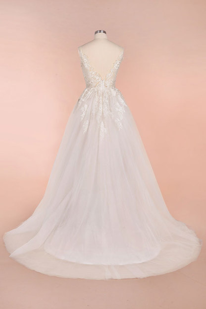 Chicloth Elegant Appliques A-line V-neck Wedding Dress Straps Sleeveless Tulle Bridal Gowns On Sale