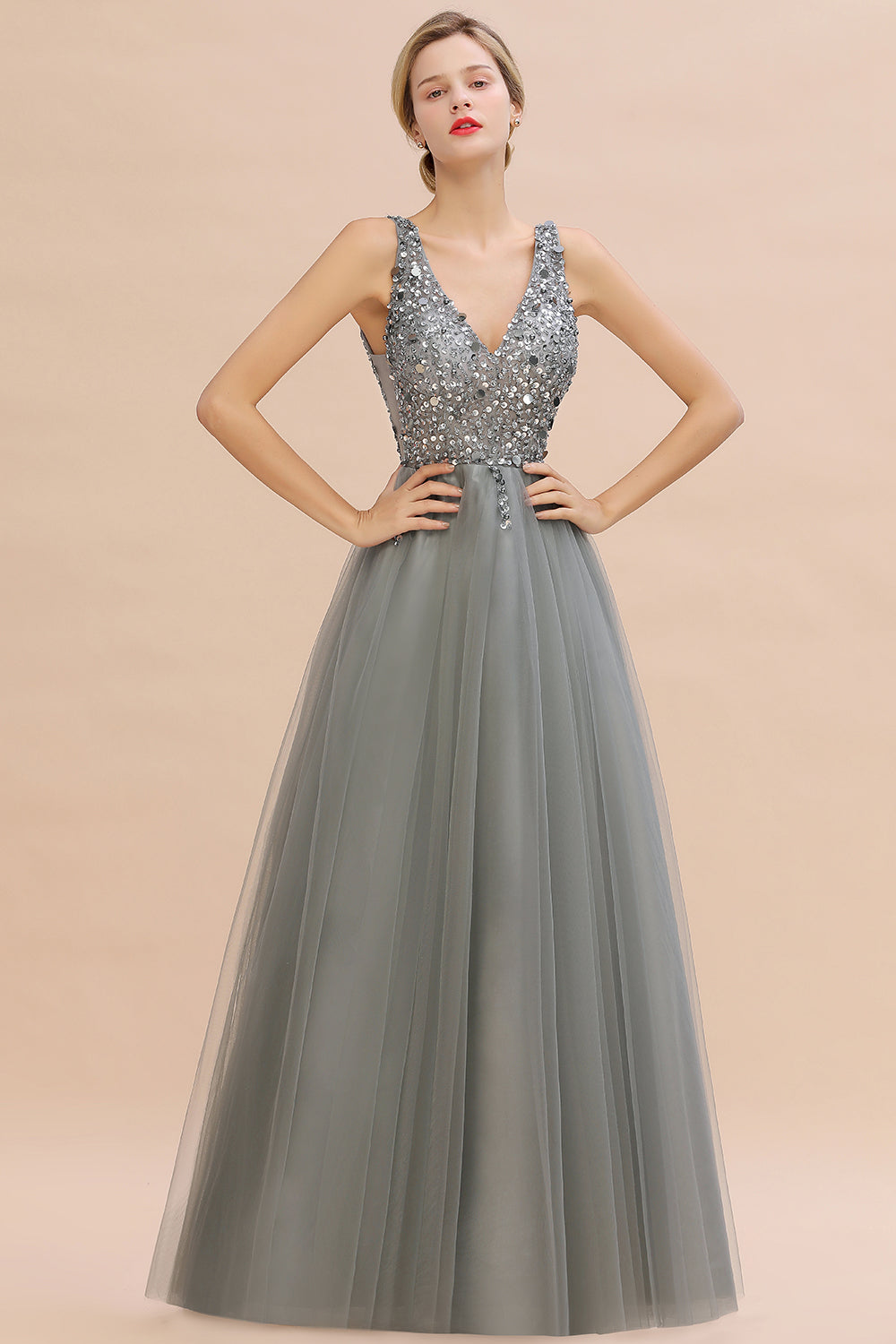 Chicloth Glamorous V-Neck Sleeveless Prom Dress Long Tulle Evening Gowns With Crystals