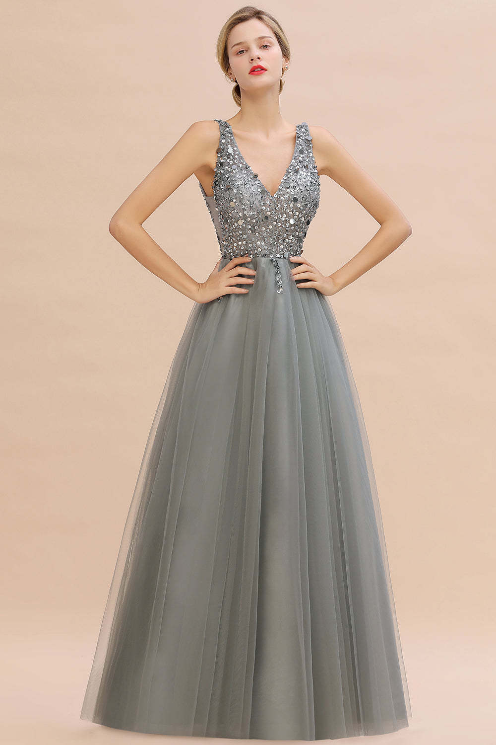 Chicloth Glamorous V-Neck Sleeveless Prom Dress Long Tulle Evening Gowns With Crystals