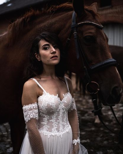 Chicloth Spaghetti-Straps V-Neck Wedding Dress Boho Lace Long