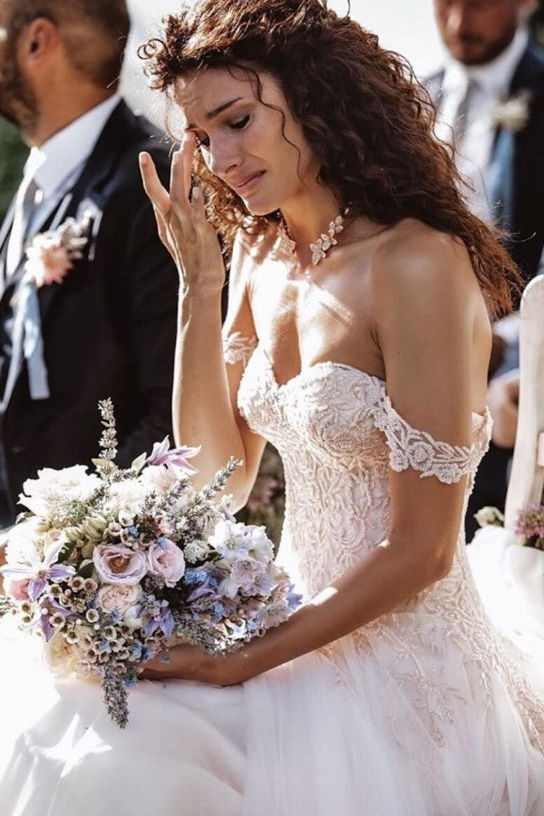 Chicloth Champagne Tulle Bridal Dress Off-the-Shoulder With Appliques
