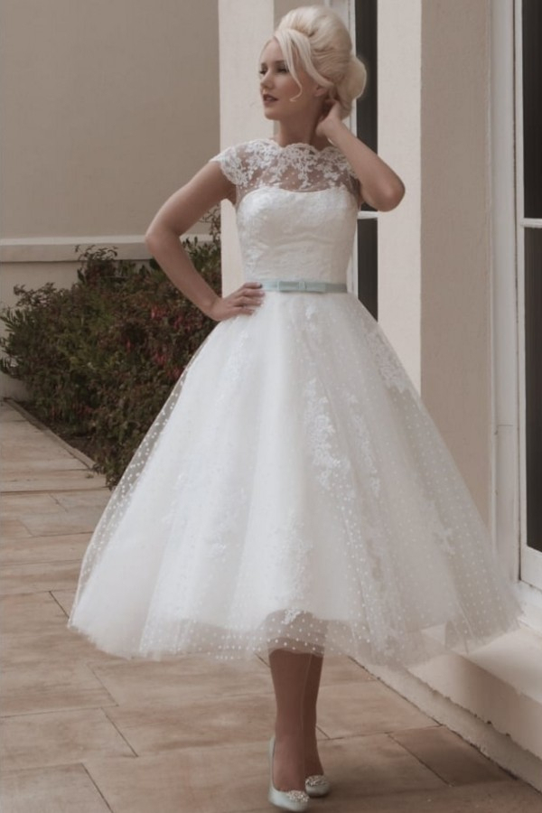 Cap Sleeve Lace White Illusion Neck Beach Short Wedding Dress