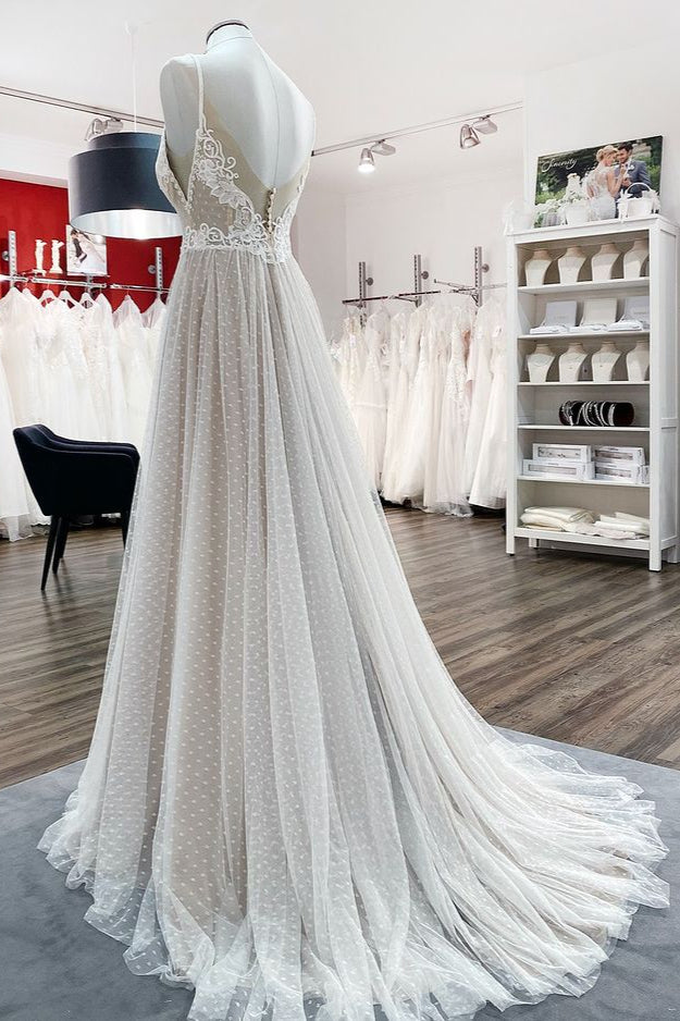Chicloth Women Sleeveless Tulle Lace Backless A-Line Wedding Dresses