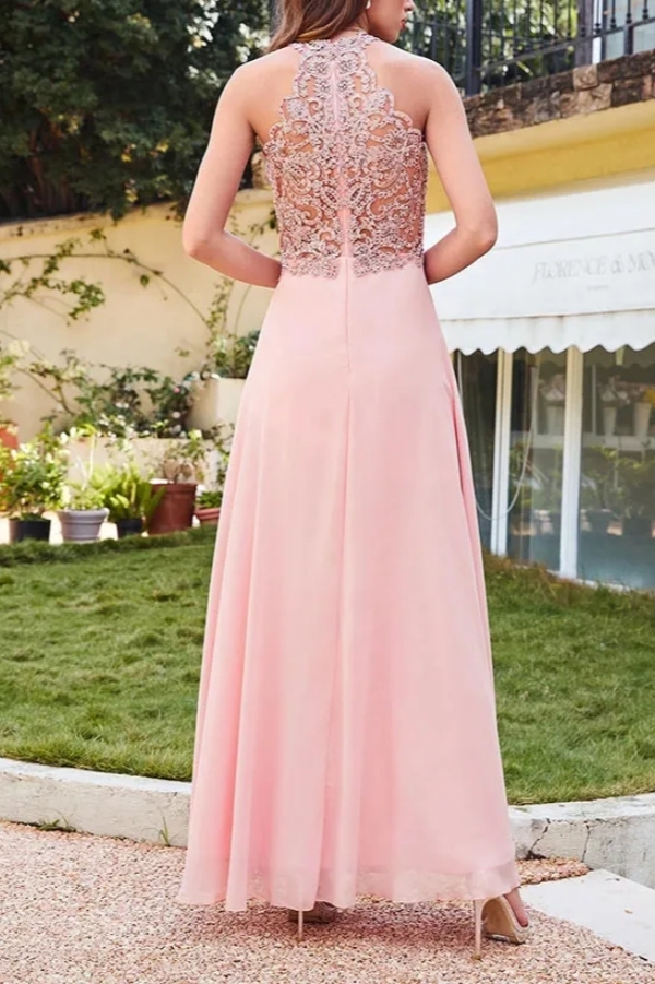 Elegant Halter Floor-Length A-Line Chiffon Bridesmaid Dress with Lace Appliques