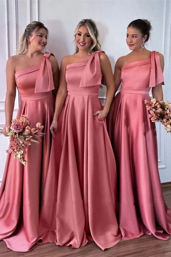 Chic A-Line Satin Bridesmaid Dresses With Pockets