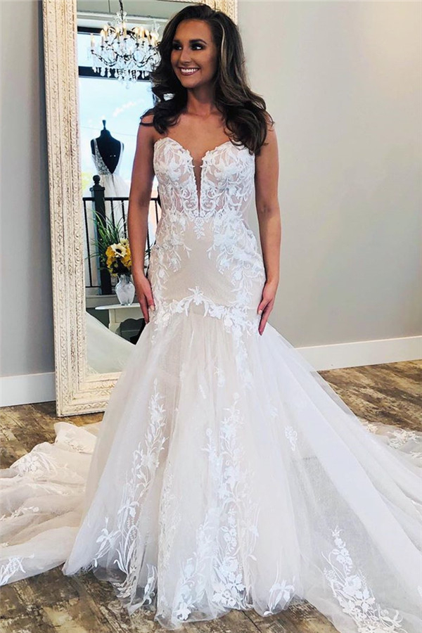 Affordable V-Neck Sleeveless White Lace Bridal Gown with Train