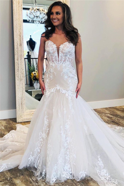 Affordable V-Neck Sleeveless White Lace Bridal Gown with Train