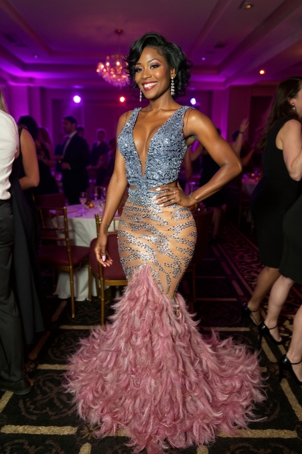 Sexy V-Neck Sequins Feather Mermaid Prom Dress