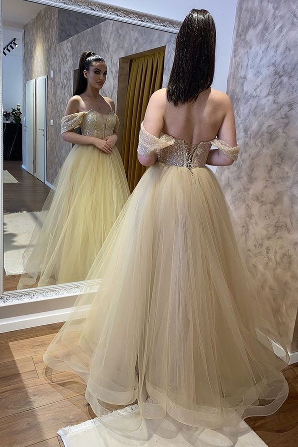 Beautiful A-Line Tulle Floor-Length Wedding Dress