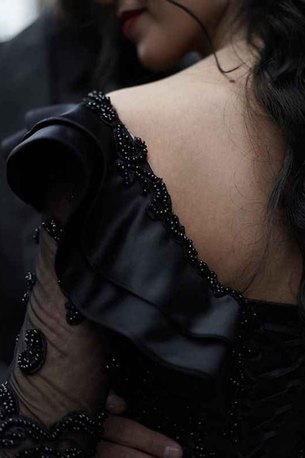 Black V-Neck Long Sleeve Ball Gown Wedding Dress