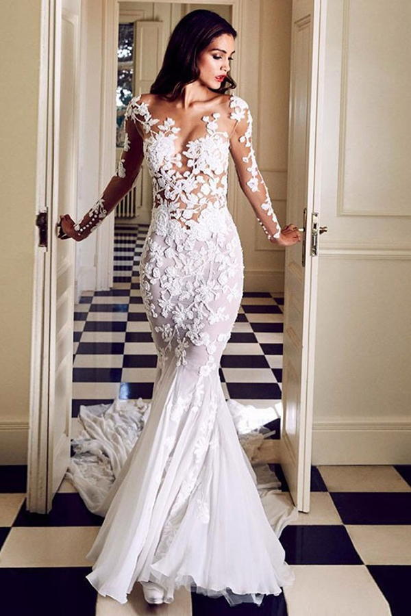 Charming Crew Neck Long Sleeve Mermaid Wedding Dress with Lace Appliques
