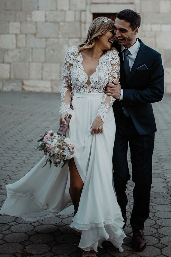 Charming Long Sleeve Lace Applique Front Split Bridal Gown with V-Neck