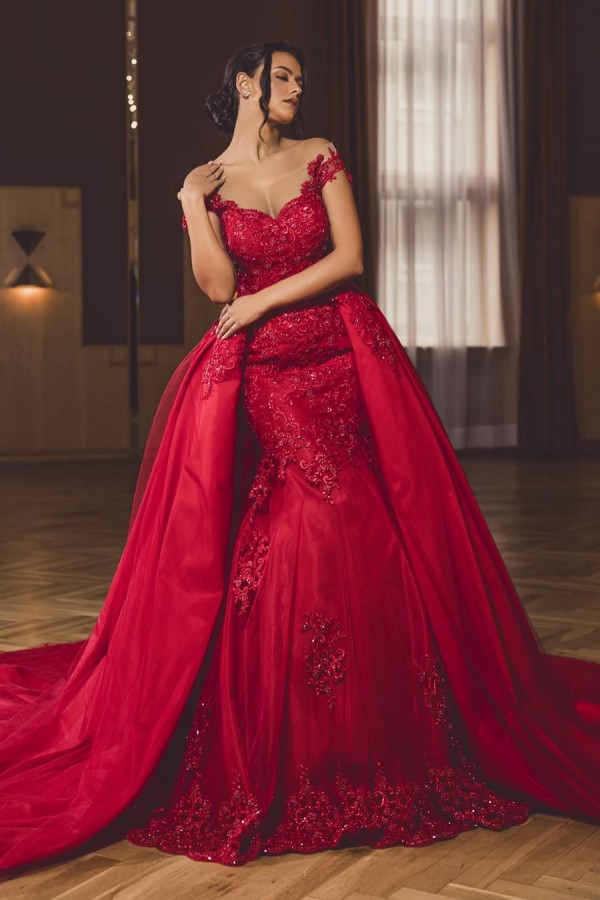 Charming Red Off Shoulder Lace Appliques Mermaid Prom Gown with Detachable Train