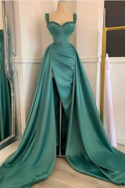 Charming Ruched Satin Mermaid Evening Gown with Long Sweep Train