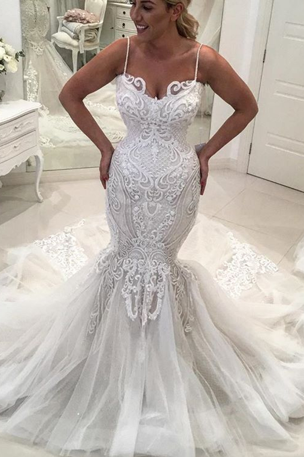 Charming Spaghetti Strap Lace Mermaid Long Tulle Wedding Dress
