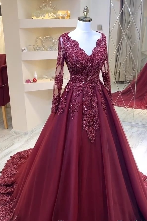 Charming V-Neck Lace Tulle Evening Maxi Dress Long Sleeves