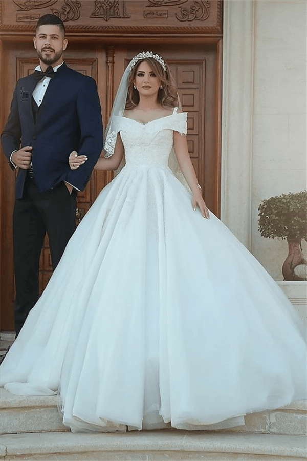 Chic Off-Shoulder Lace Applique Floor-Length Ball Gown Wedding Dress