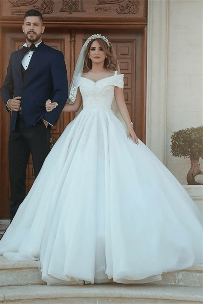 Chic Off-Shoulder Lace Applique Floor-Length Ball Gown Wedding Dress